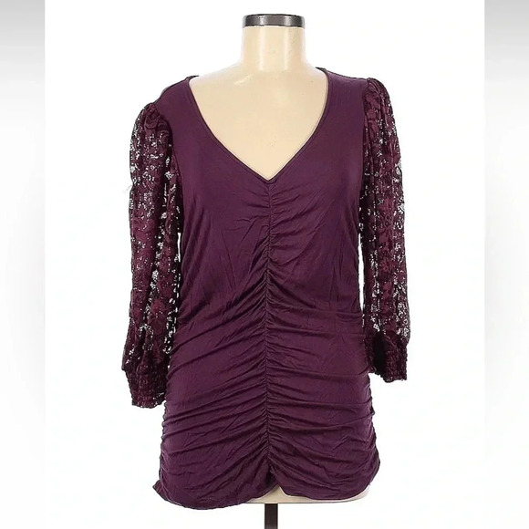 Torrid Plum Lace V-Neck Ruched Front Long Sleeve Top Blouse Size M (00) Medium - Picture 3 of 6